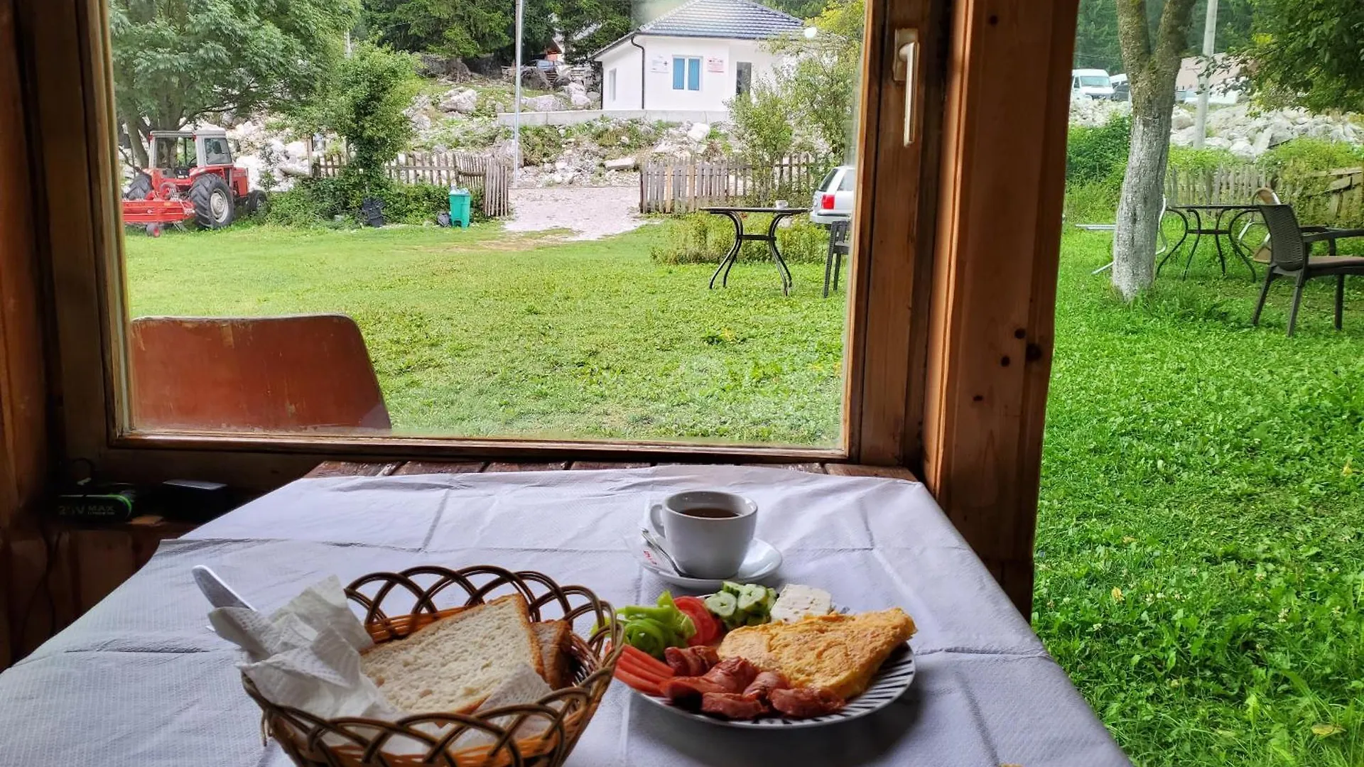 Bujtina2 Hotel Valbona